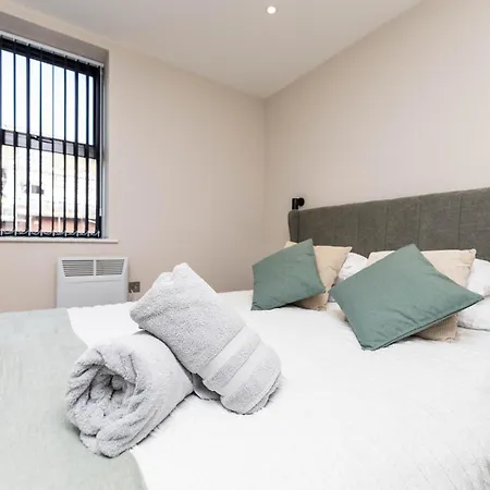 Apartment Stylish Centre Flat - Walk To Trinity & Station