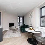 Apartmán Stylish Centre Flat - Walk To Trinity & Station