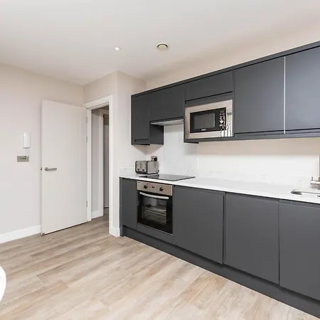 Modern 1bed Flat In The Heart Of Centre * Leeds (West Yorkshire)